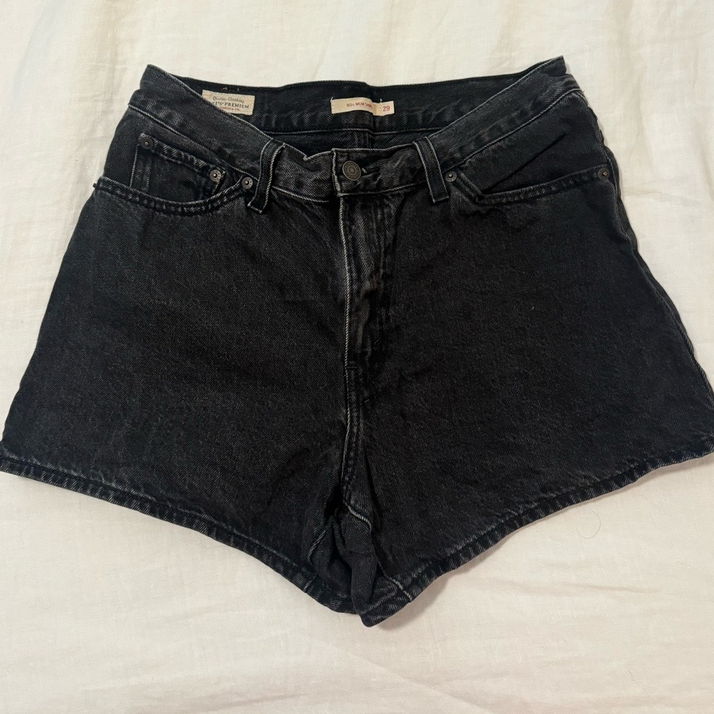 Levi’s - 80’s Mom Short